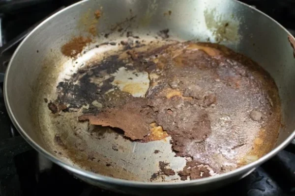 Burnt Pan Marks: Clean Cookware Without Heavy Scraping