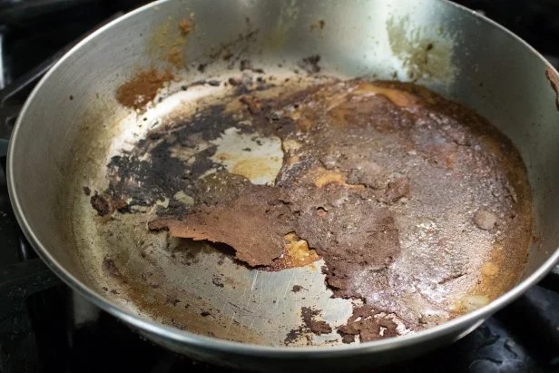Burnt Pan Marks: Clean Cookware Without Heavy Scraping